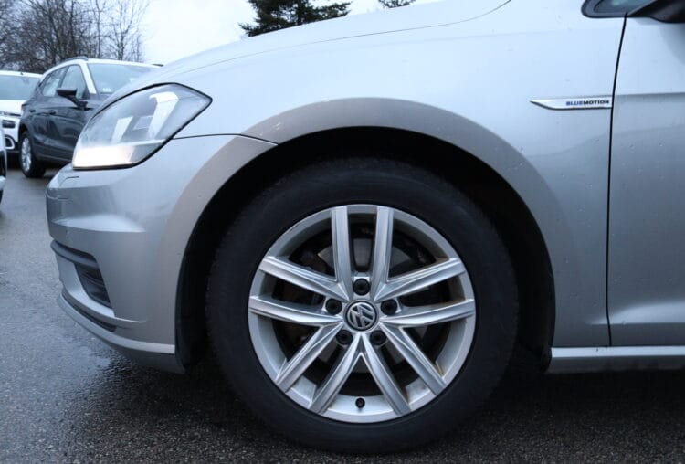 Volkswagen Golf 7 Variant Bluemotion.