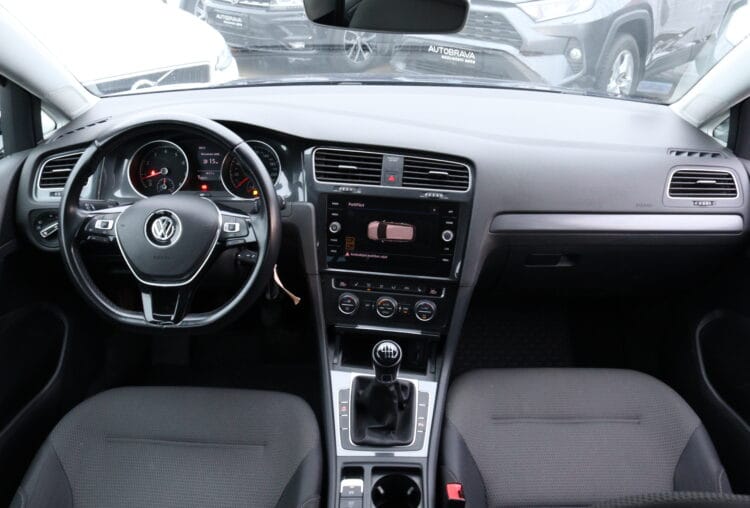 Volkswagen Golf 7 Variant Bluemotion.