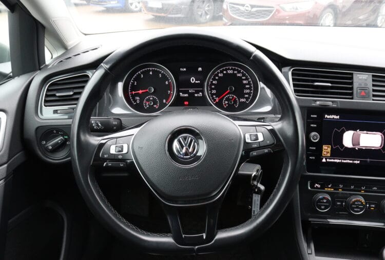 Volkswagen Golf 7 BLUEMOTION