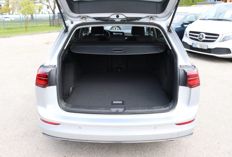 VW Golf 8 Varinat