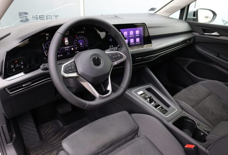 VW Golf 8 Varinat