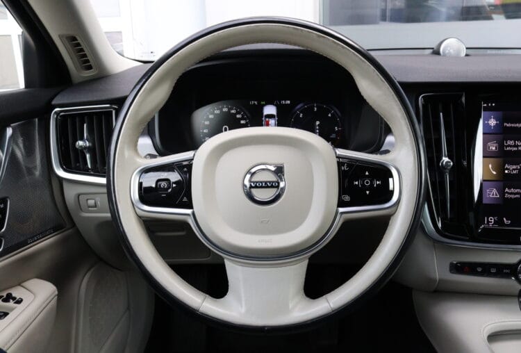 VOLVO S90 D5 Awd Inscription