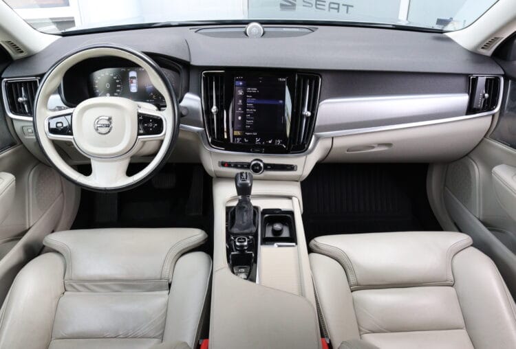 VOLVO S90 D5 Awd Inscription