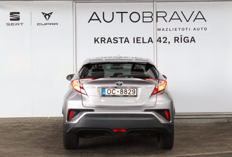 Toyota C-HR Hybrid Crossover