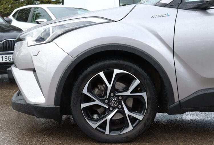 Toyota C-HR Hybrid Crossover