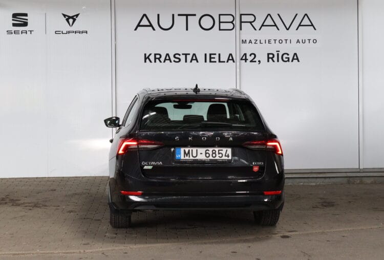 Skoda Octavia Ambition Plus