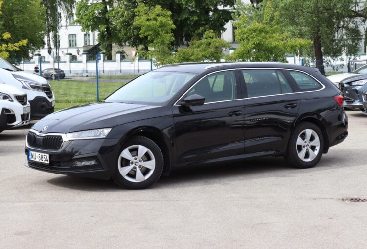 Skoda Octavia Ambition Plus