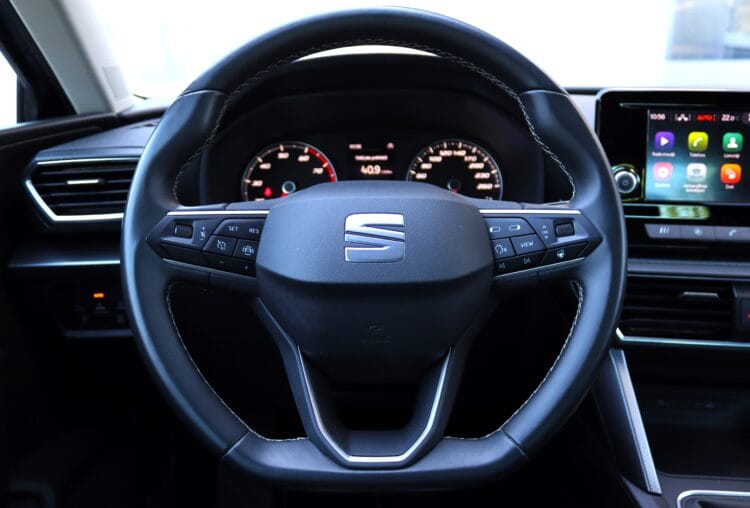 SEAT Leon HB Style