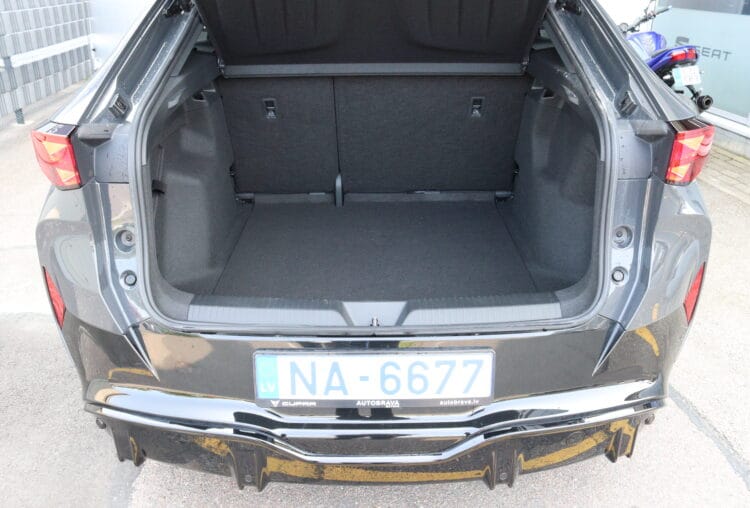 CUPRA Tavascan