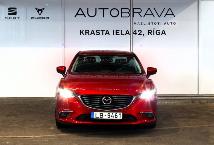 Mazda 6