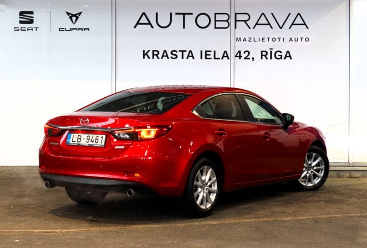 Mazda 6