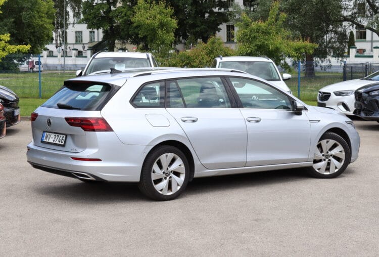 Volkswagen Golf 8 Varinat