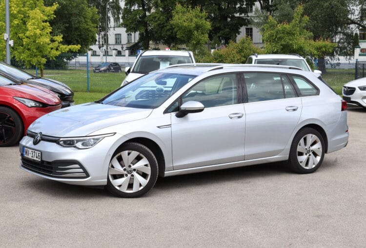 Volkswagen Golf 8 Varinat