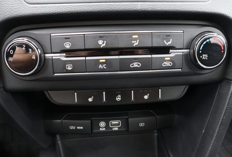 Kia CEED LX Plus