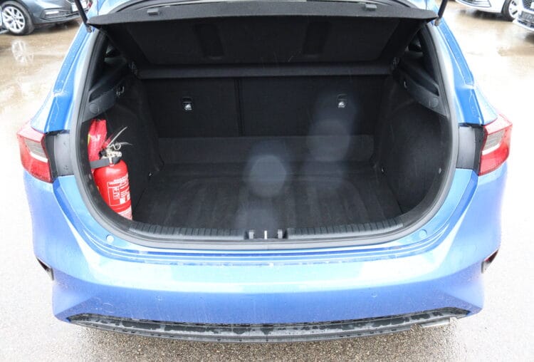 Kia CEED LX Plus