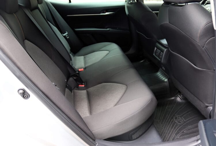 Toyota Camry Hybrid Luxury