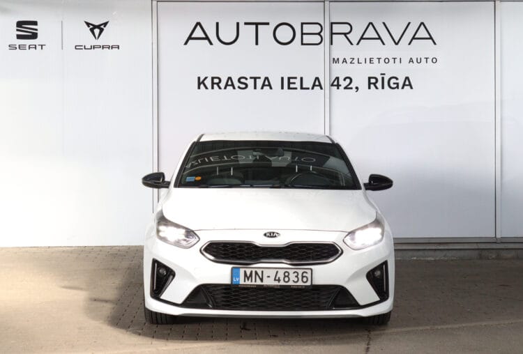 Kia Proceed