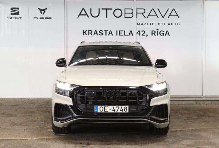 Audi Q8
