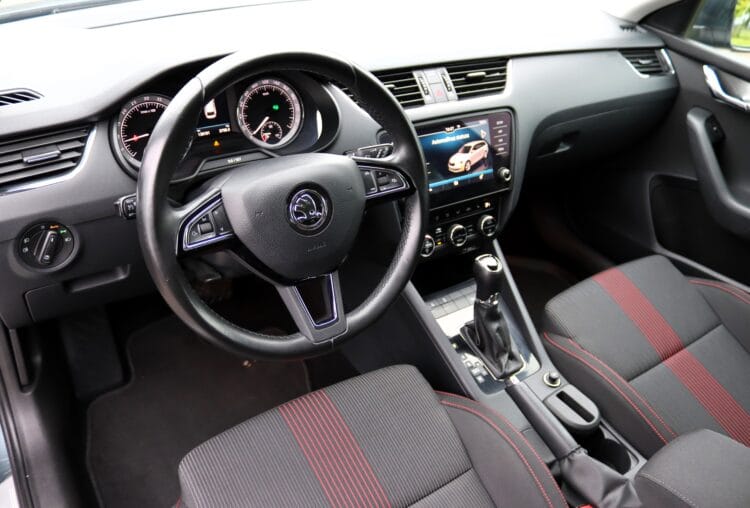 Skoda Octavia Combi Elegance