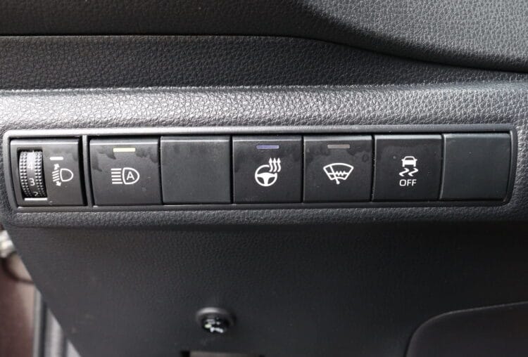 Toyota Corolla Active Plus