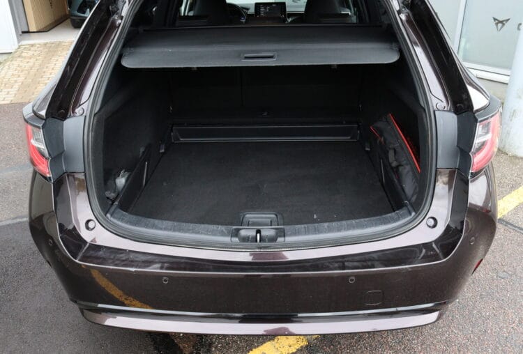 Toyota Corolla Active Plus