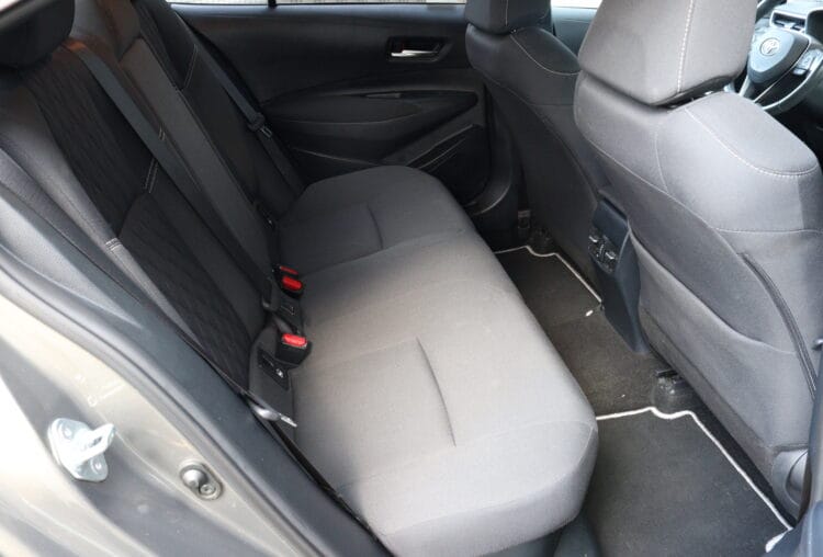 Toyota Corolla Sedan