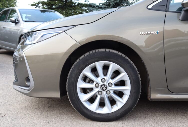 Toyota Corolla Sedan