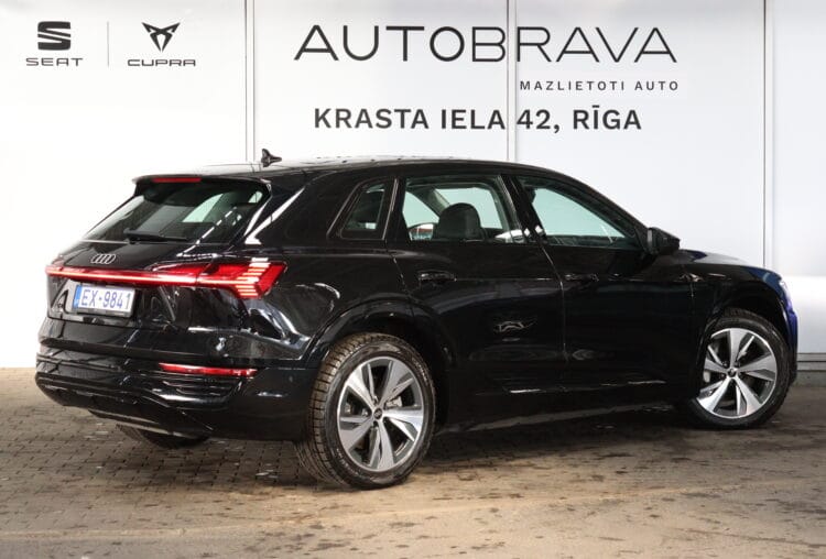 Audi Q8 E-Tron 55