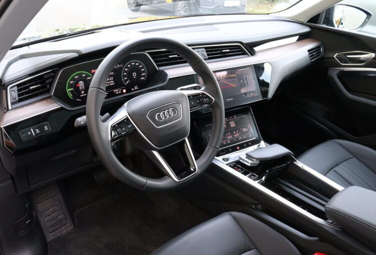 Audi Q8 E-Tron 55