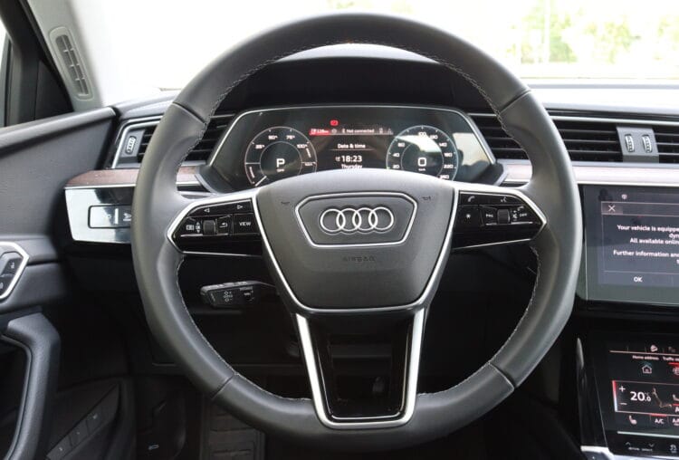 Audi Q8 E-Tron 55