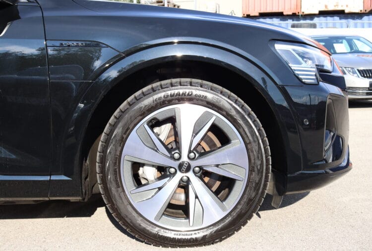 Audi Q8 E-Tron 55