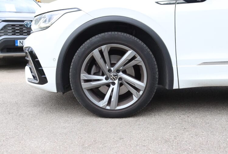 VW Tiguan R-line 4motion