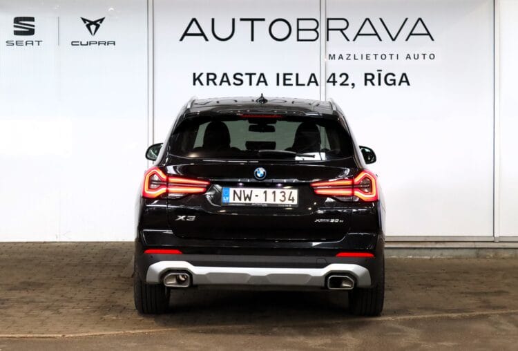 BMW X3 xDrive30E