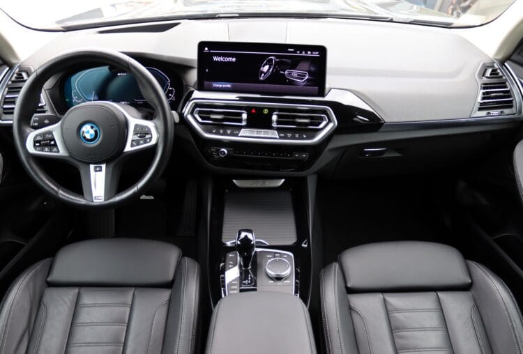 BMW X3 xDrive30E
