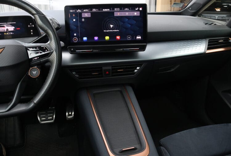 CUPRA Born e-boost