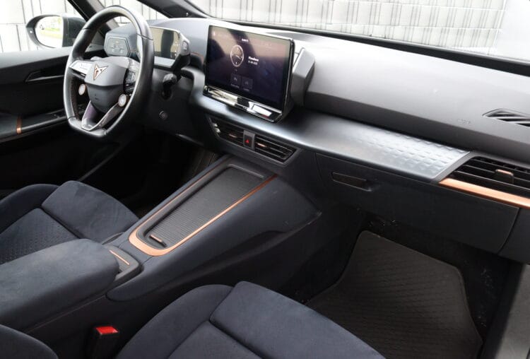 CUPRA Born e-boost