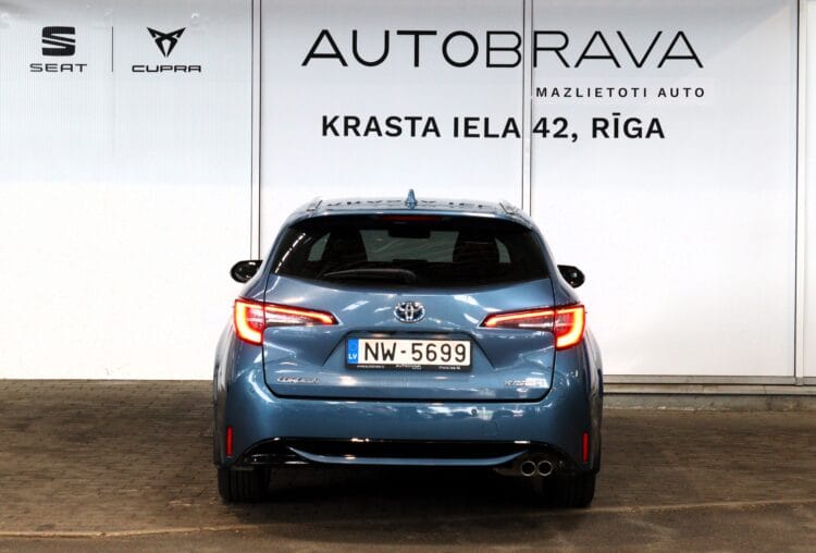 Toyota Corolla Hybrid Touring Sport