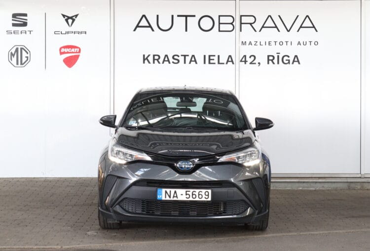 Toyota C-Hr Hybrid Active