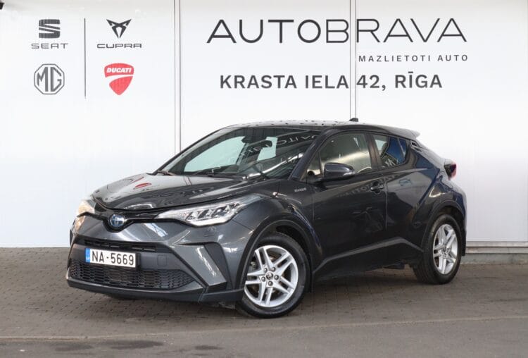 Toyota C-Hr Hybrid Active