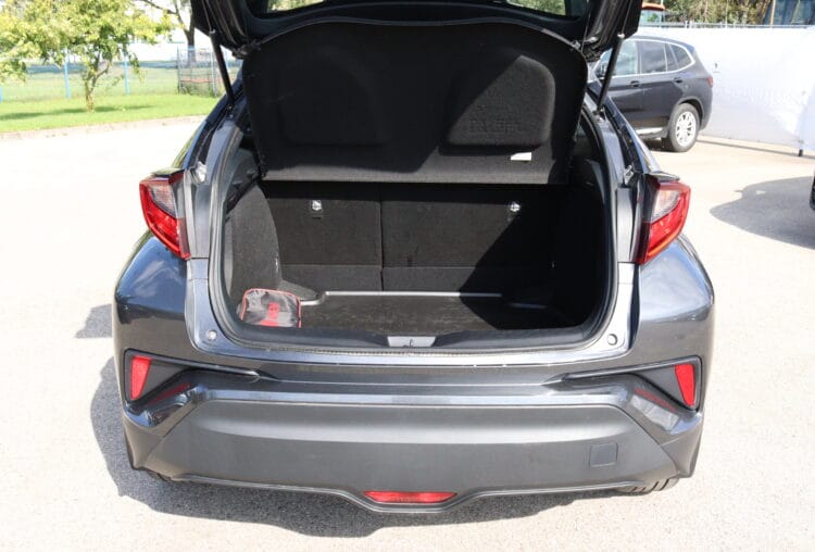 Toyota C-Hr Hybrid Active