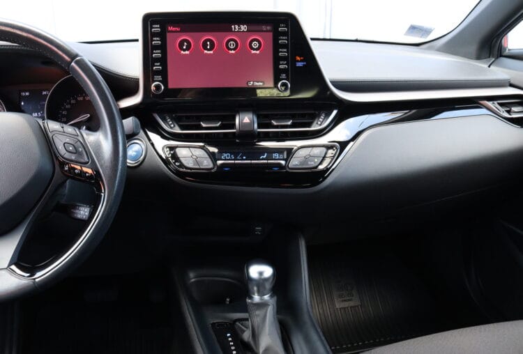 Toyota C-Hr Hybrid Active