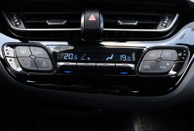 Toyota C-Hr Hybrid Active