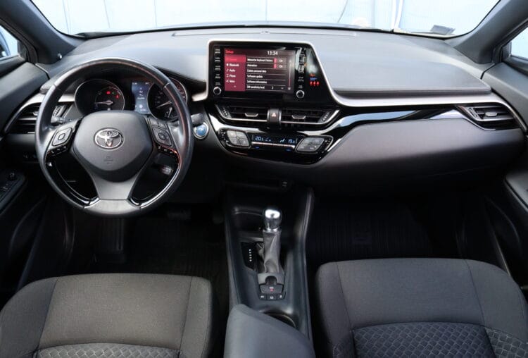 Toyota C-Hr Hybrid Active
