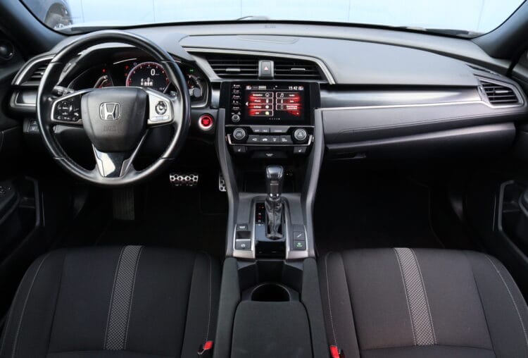 Honda Civic 5DR