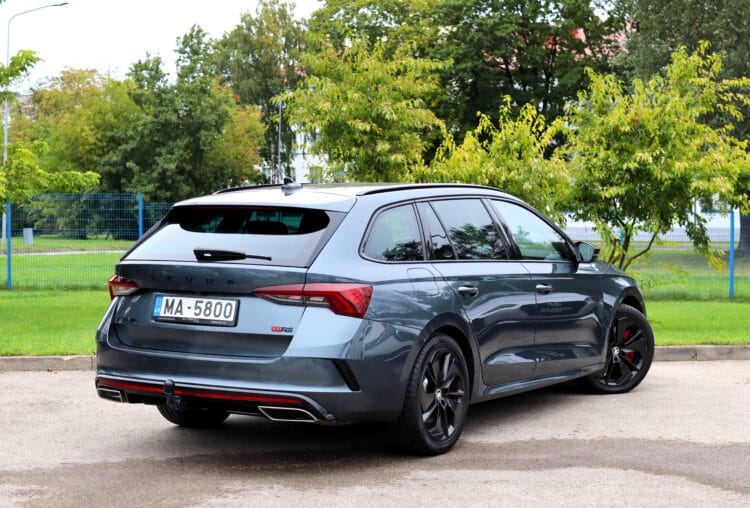 Skoda Octavia Combi RS