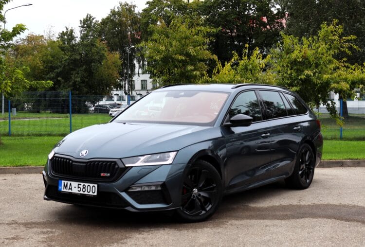 Skoda Octavia Combi RS