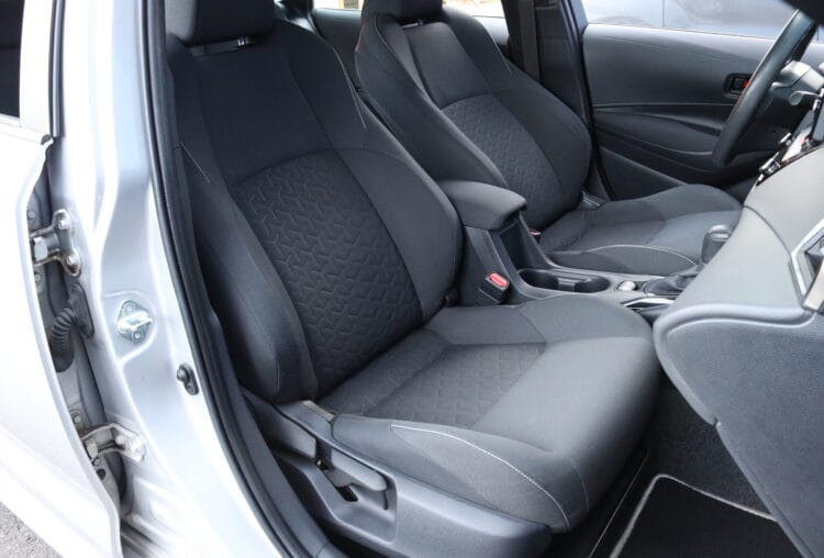 Toyota Toyota Corolla Hybrid TS
