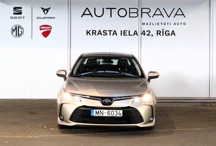 Toyota Corolla Active