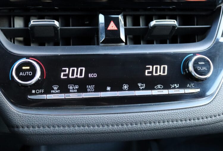 Toyota Corolla Active