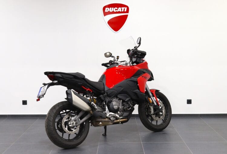 Ducati Multistrada V2